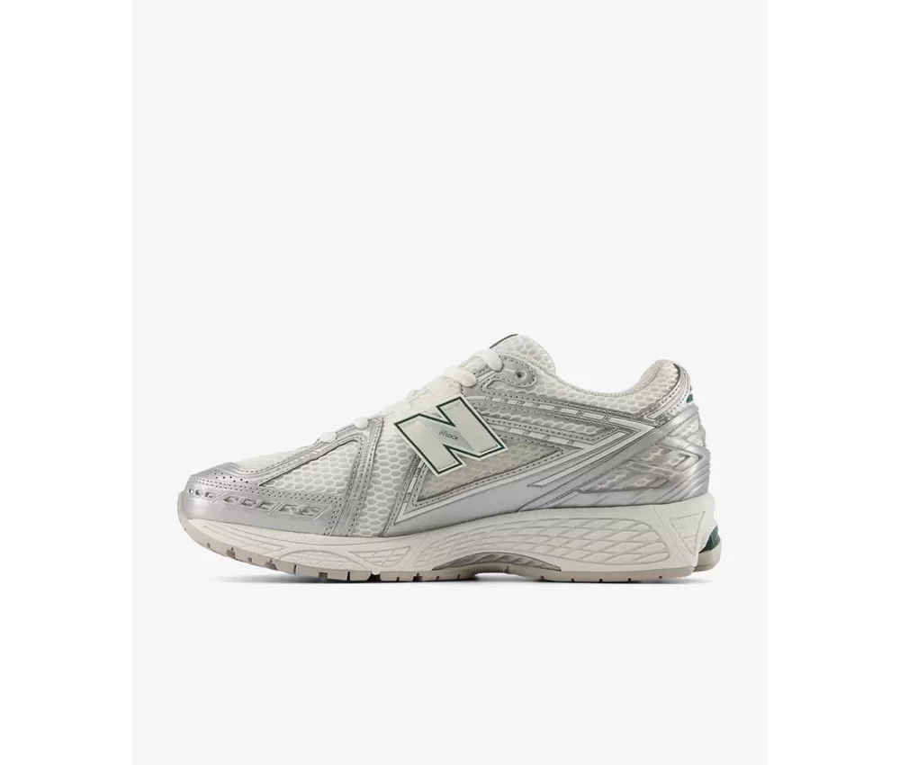 New Balance 1906R Silver Metallic Cream