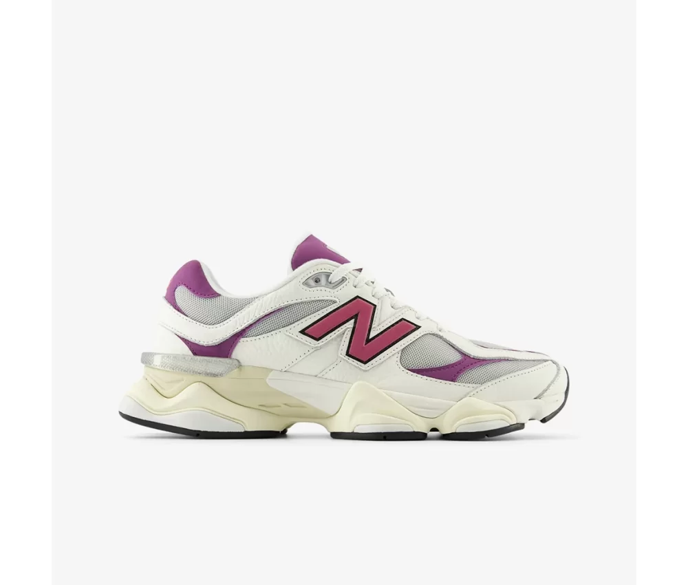 New Balance 9060 Magenta