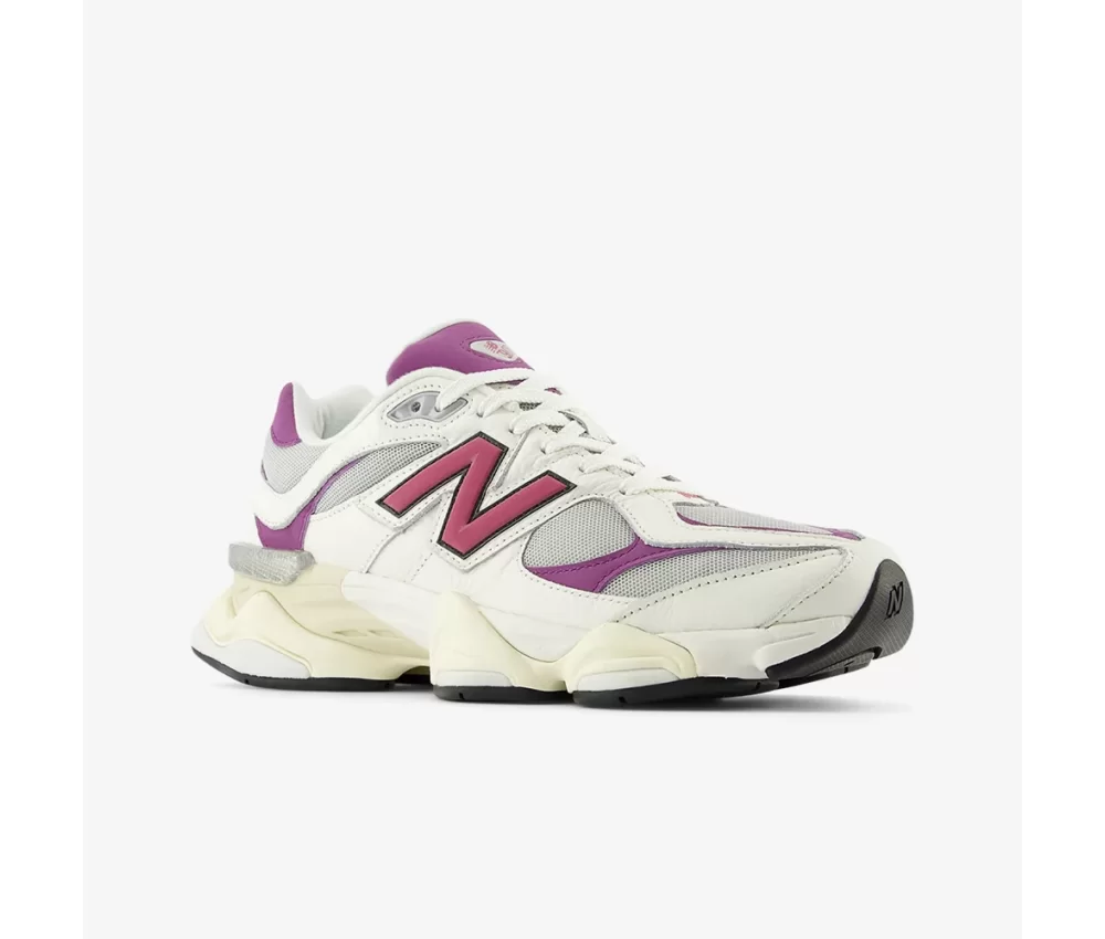 New Balance 9060 Magenta