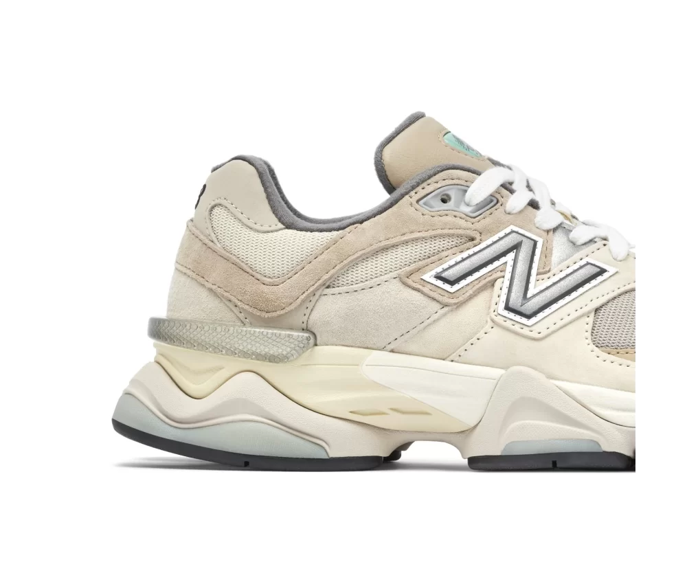 New Balance 9060 Sea Salt Surf