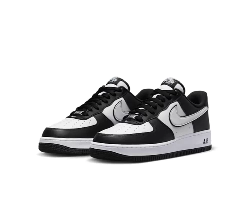 Nike Air Force 1 07 Low White Swoosh Panda