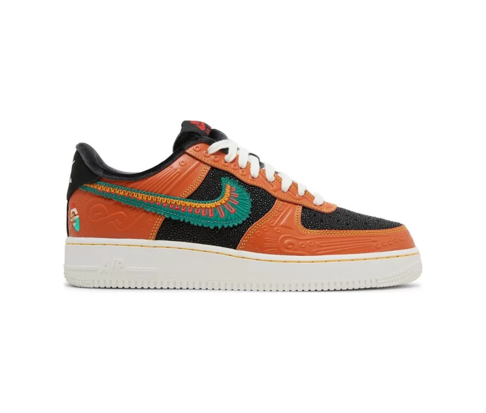 Nike Air Force 1 ’07 LX SiEMPRE Familia