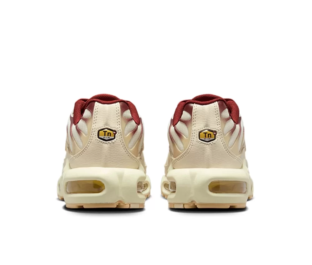 Nike Air Max Plus Sail Team Red