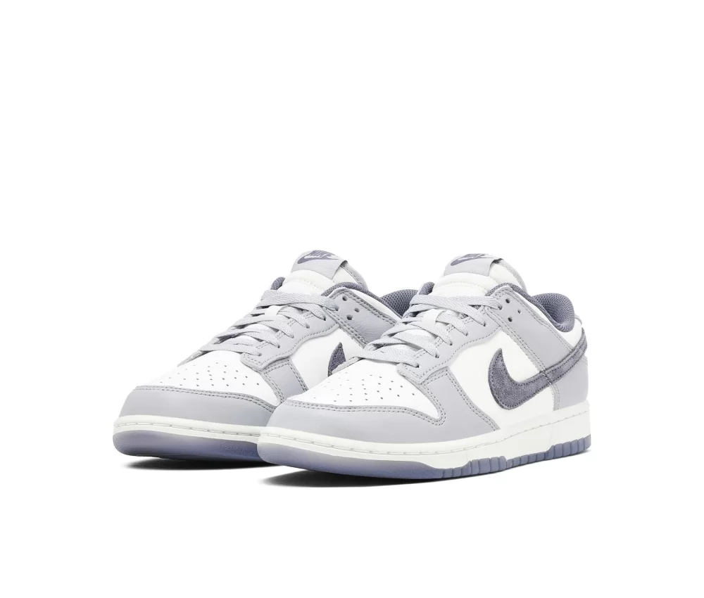 Nıke Dunk Low Lıght Carbon