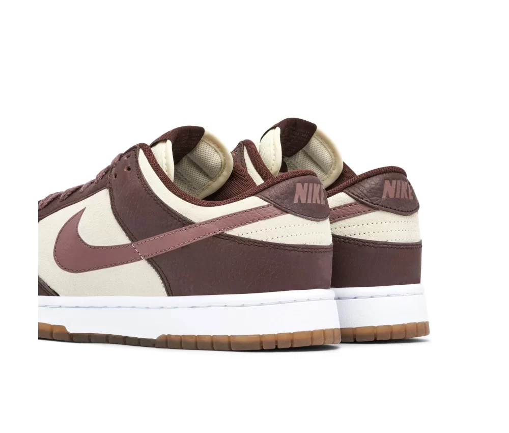 Nike Dunk Low Plum Eclipse