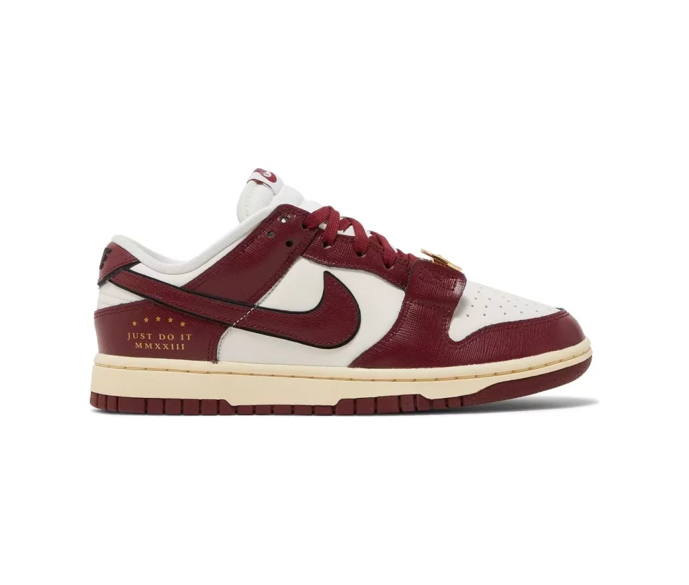 Nike Dunk Low SE Just Do It Sail Team Red