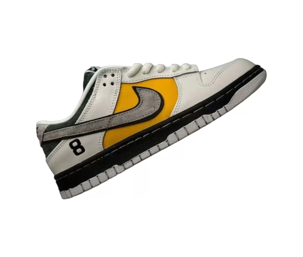 Nike SB Dunk Low Kobe