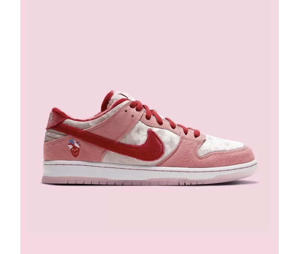 Nike SB Dunk Low StrangeLove Valentine’s Day