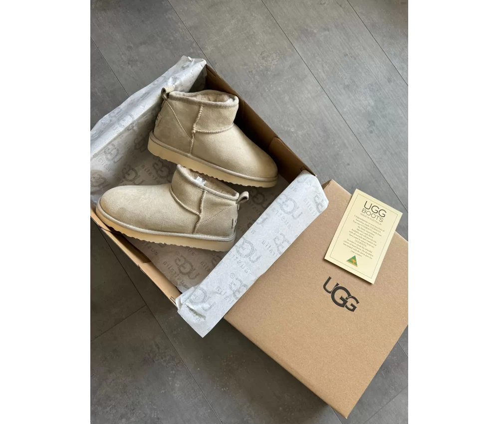 UGG Classic Ultra Mini Boot Beige