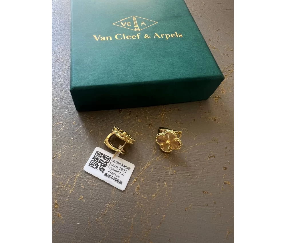 Van Cleef & Arpels Gold Küpe