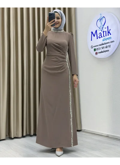 Çift Taraflı Krep Tesettür Abiye