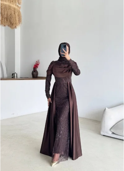 Eliz Abiye