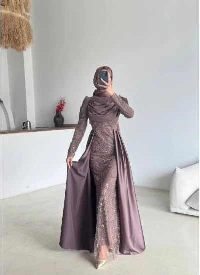 Eliz Abiye