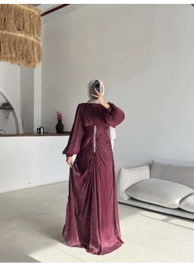 Lara Abiye