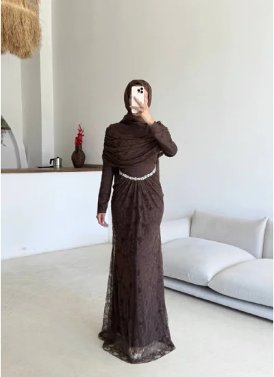 Nilsu Elbise