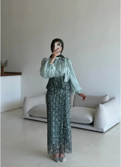 Zühre Takım