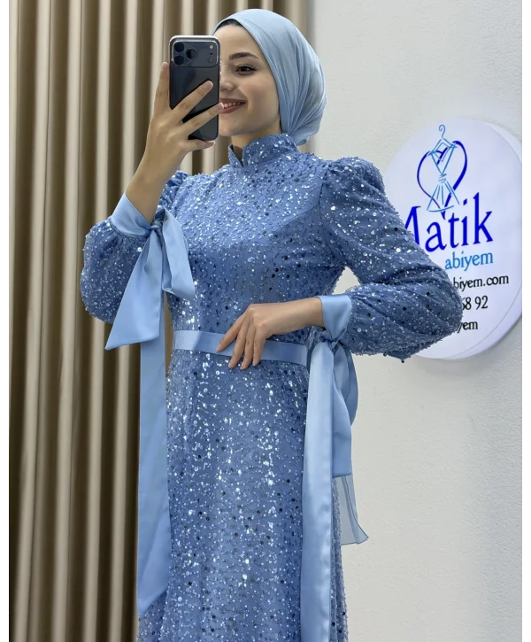 Analı Kızlı Boncuk Payet Elbise