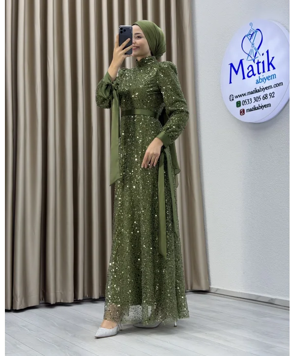 Analı Kızlı Boncuk Payet Elbise