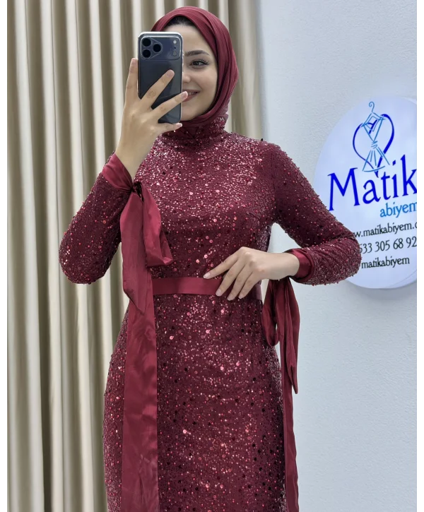 Analı Kızlı Boncuk Payet Midi Elbise