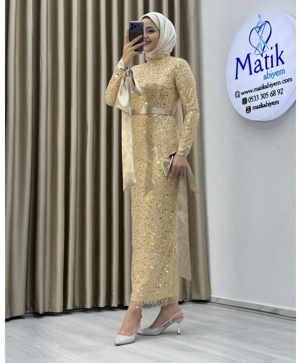 Analı Kızlı Boncuk Payet Midi Elbise