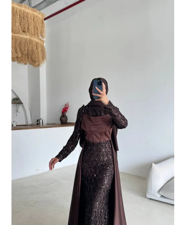Beril Abiye