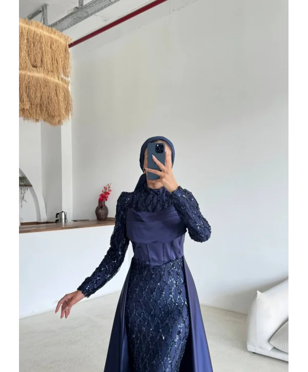 Beril Abiye