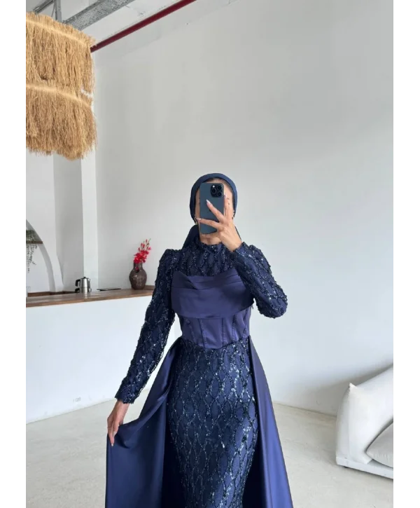 Beril Abiye