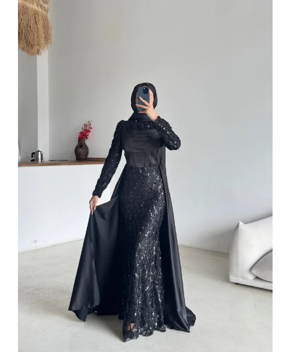 Beril Abiye