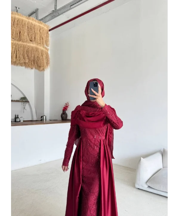 Eliz Abiye