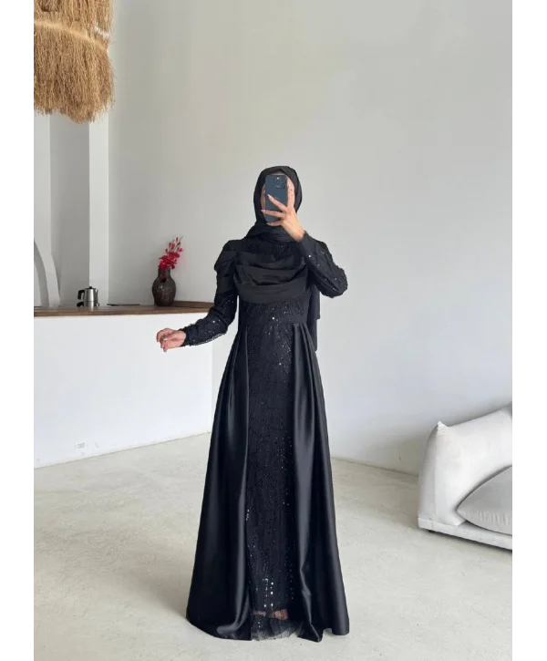 Eliz Abiye