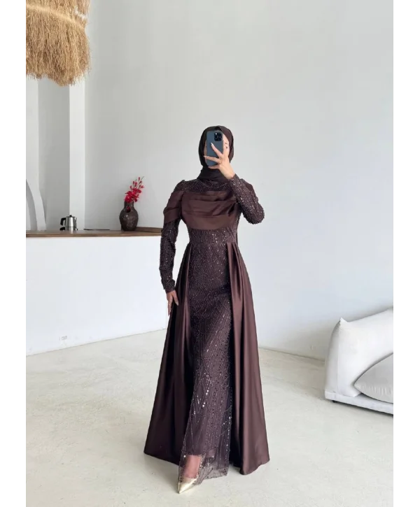 Eliz Abiye