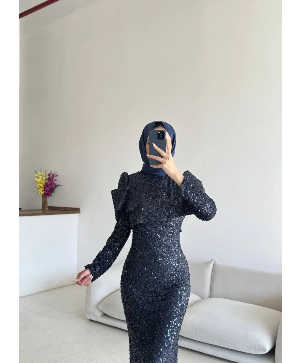 Işıl Abiye