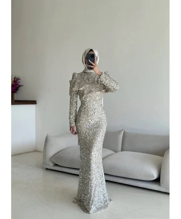 Işıl Abiye
