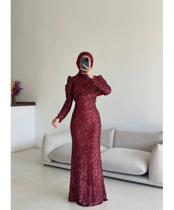 Işıl Abiye