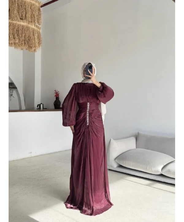 Lara Abiye