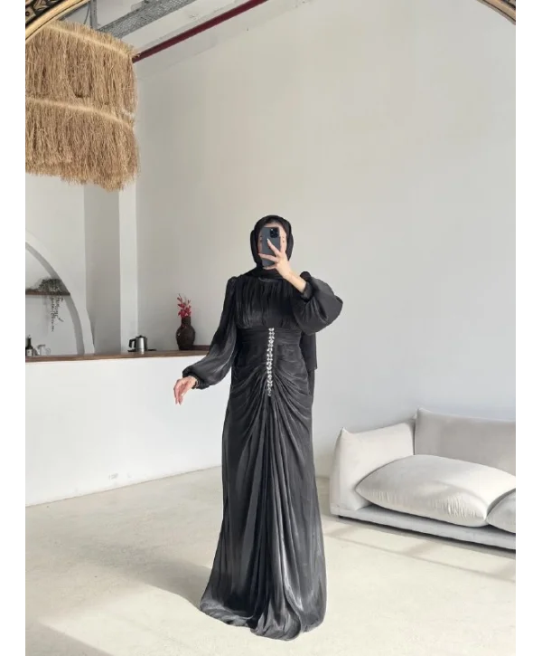 Lara Abiye