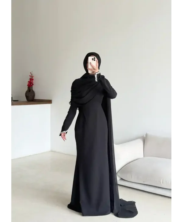 Lidya Elbise