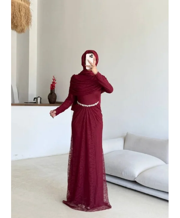 Nilsu Elbise