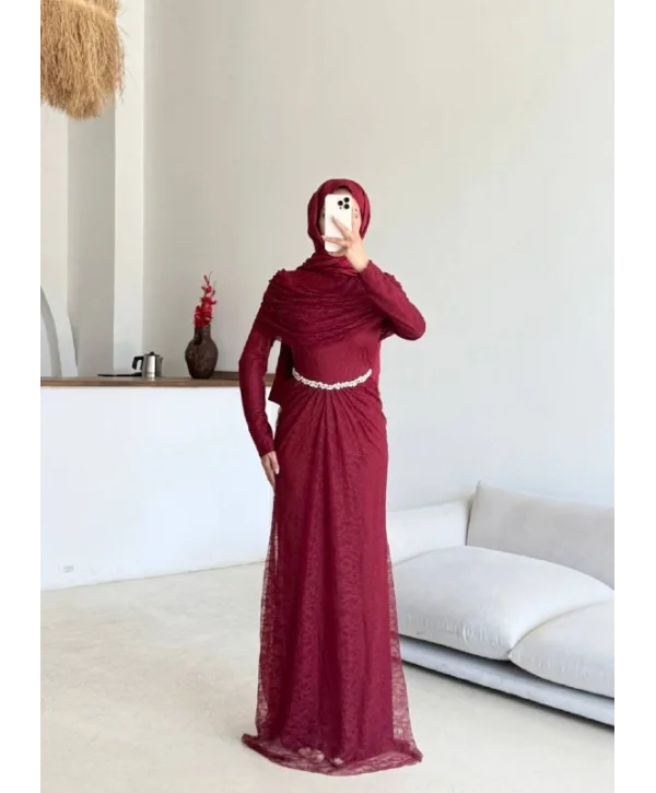 Nilsu Elbise
