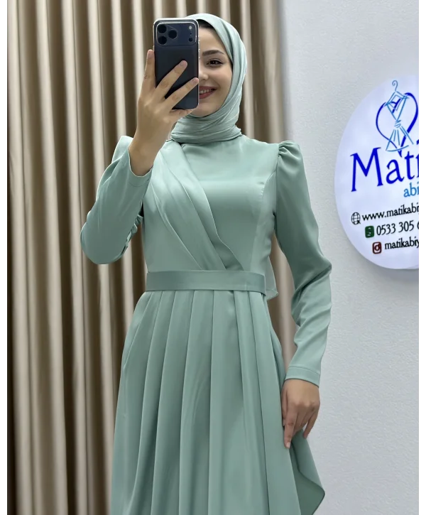 Zara Saten Abiye
