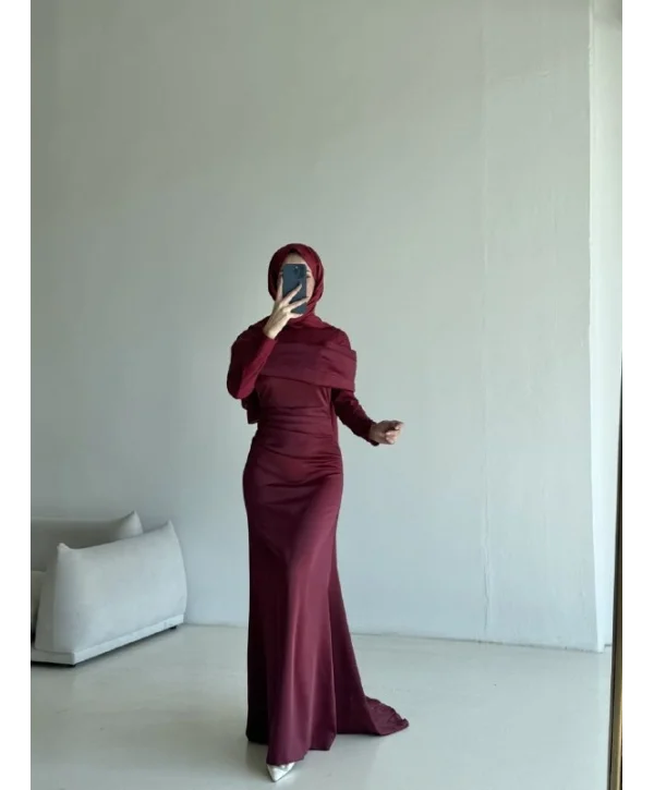 Zoya Elbise