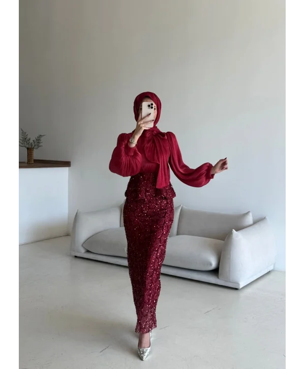 Zühre Takım