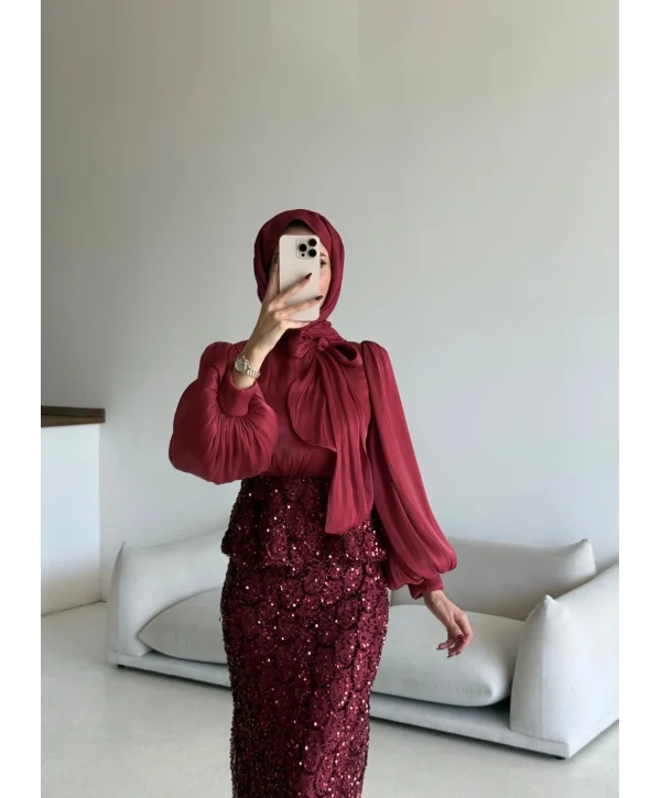 Zühre Takım