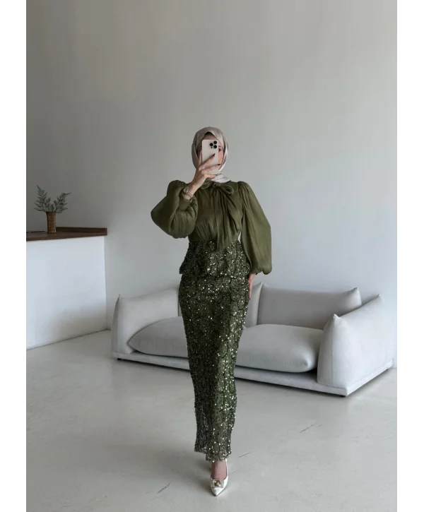 Zühre Takım
