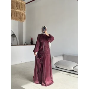 Lara Abiye