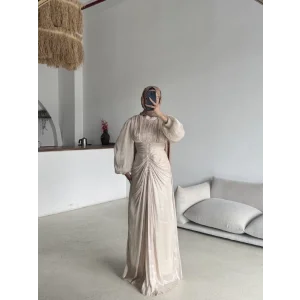 Lara Abiye