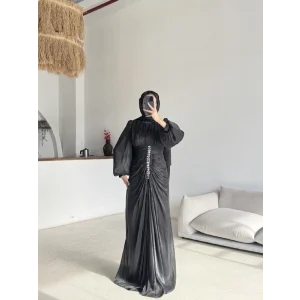 Lara Abiye