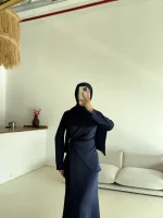 Lal Elbise