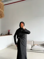 Lal Elbise