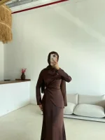Lal Elbise